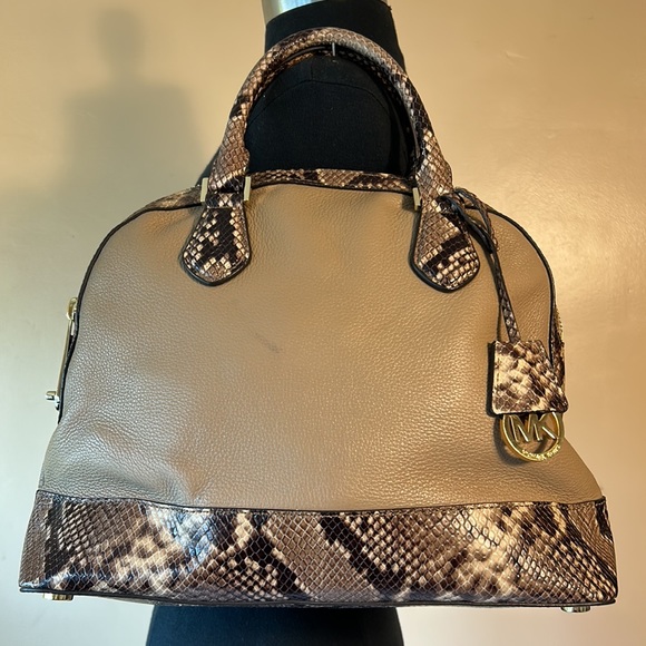 Michael Kors Smythe Khaki Small Dome Snakeskin Embossed Leather Satchel - Picture 2 of 12